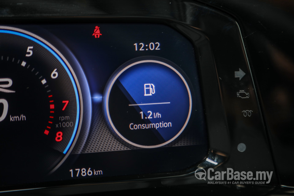 Volkswagen Golf R Mk8 R (2022) Interior