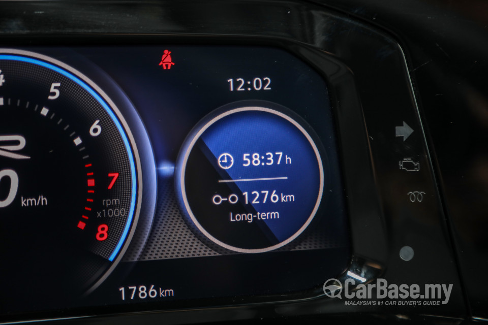 Volkswagen Golf R Mk8 R (2022) Interior
