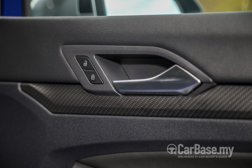 Volkswagen Golf R Mk8 R (2022) Interior
