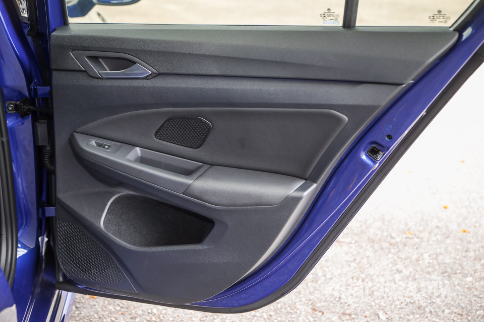 Volkswagen Golf R Mk8 R (2022) Interior