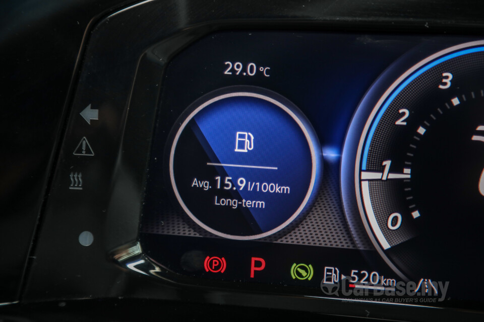 Volkswagen Golf R Mk8 R (2022) Interior