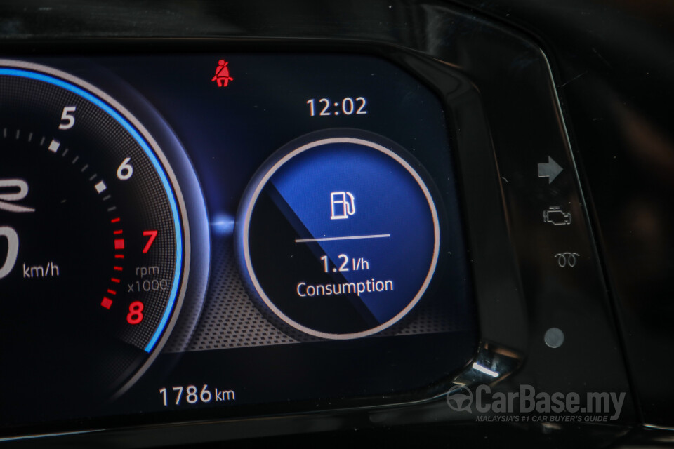 Volkswagen Golf R Mk8 R (2022) Interior