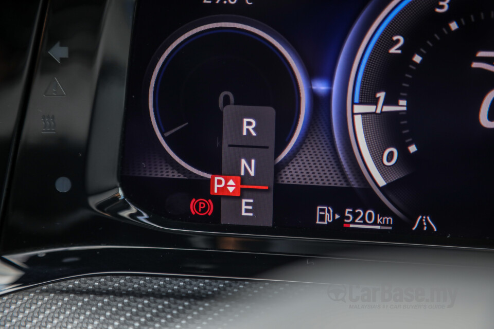Volkswagen Golf R Mk8 R (2022) Interior