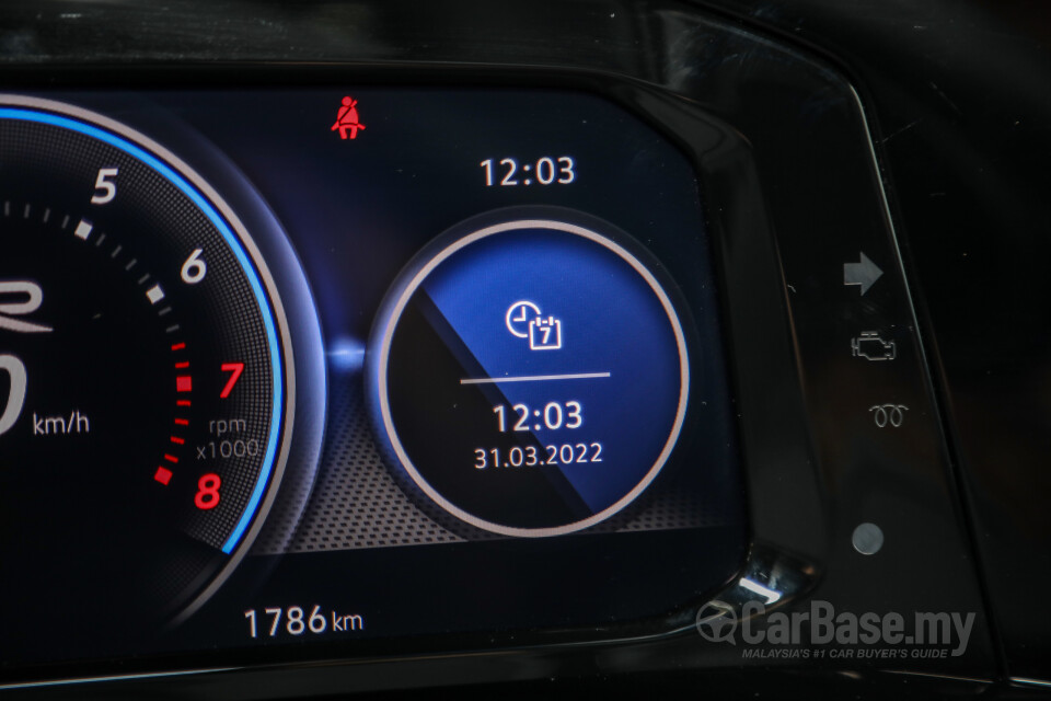 Volkswagen Golf R Mk8 R (2022) Interior