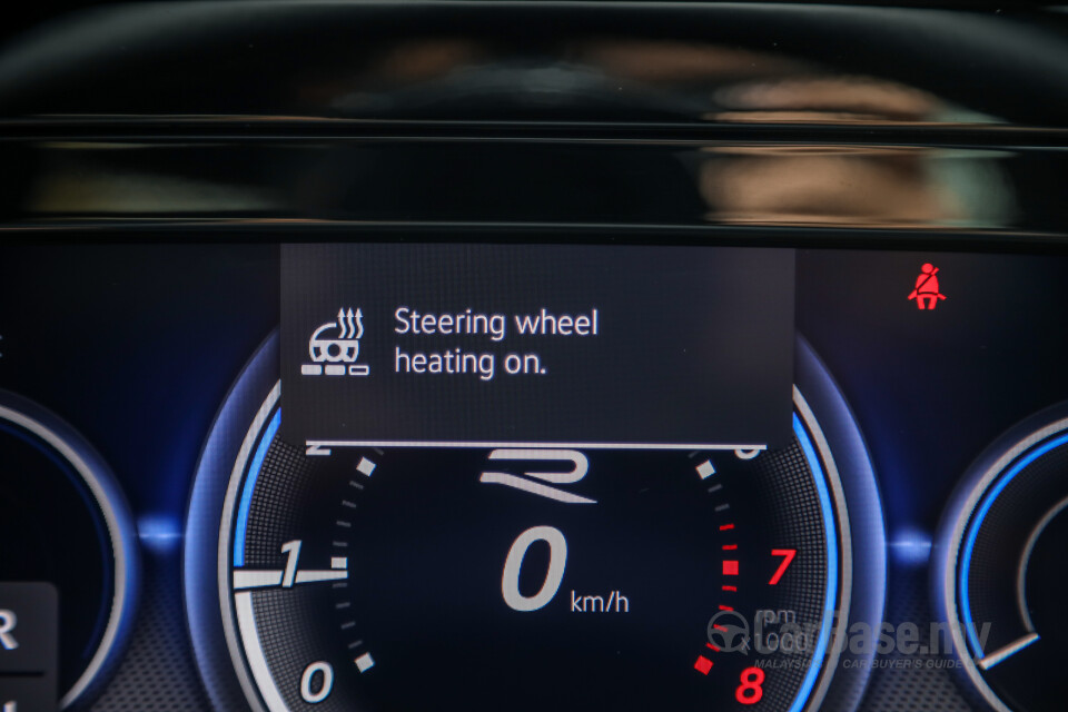 Volkswagen Golf R Mk8 R (2022) Interior