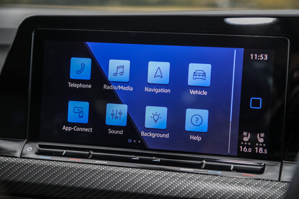 Volkswagen Golf R Mk8 R (2022) Interior