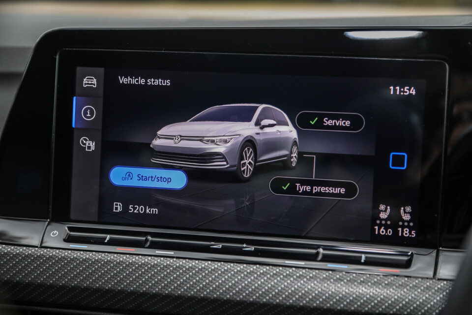 Volkswagen Golf R Mk8 R (2022) Interior