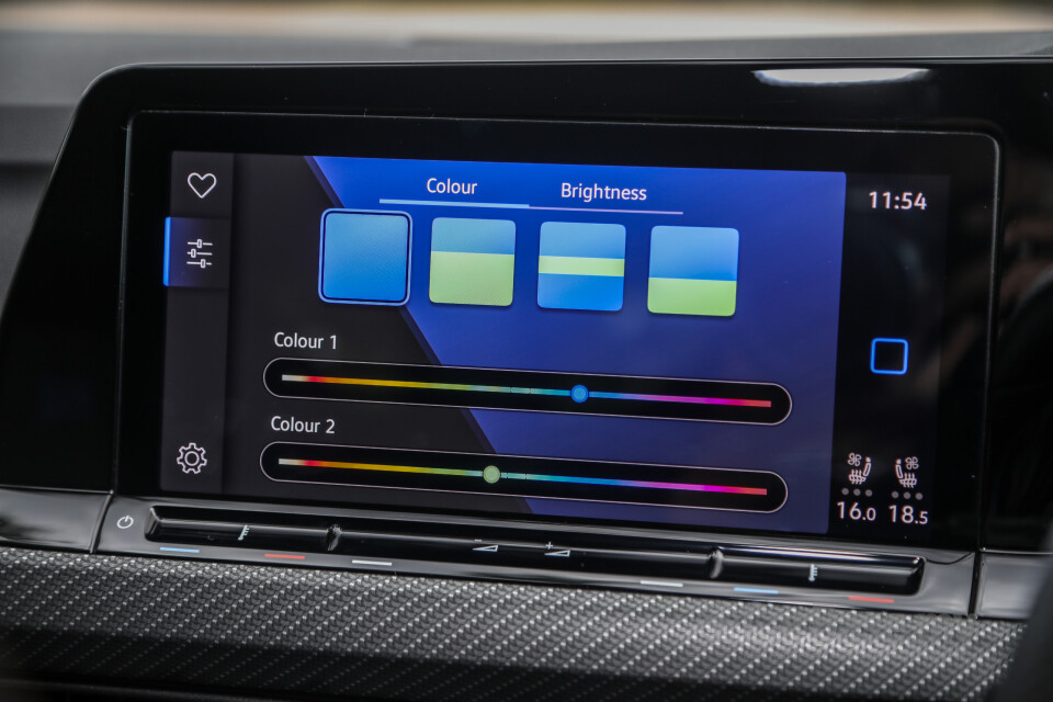 Volkswagen Golf R Mk8 R (2022) Interior