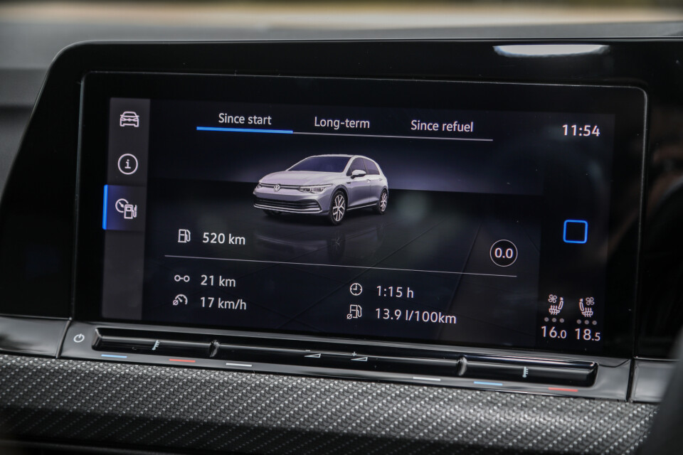 Volkswagen Golf R Mk8 R (2022) Interior