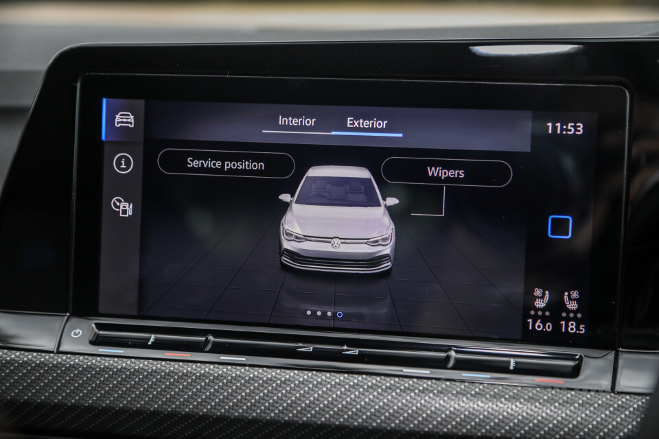 Volkswagen Golf R Mk8 R (2022) Interior