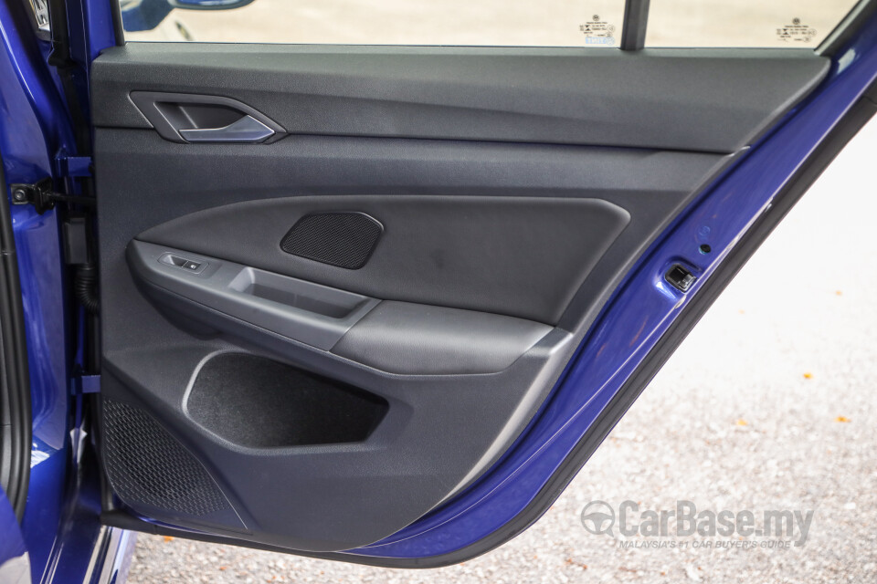 Volkswagen Golf R Mk8 R (2022) Interior