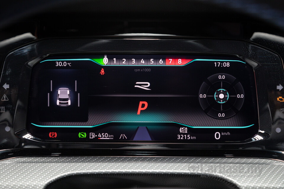 Volkswagen Golf R Mk8 R (2022) Interior