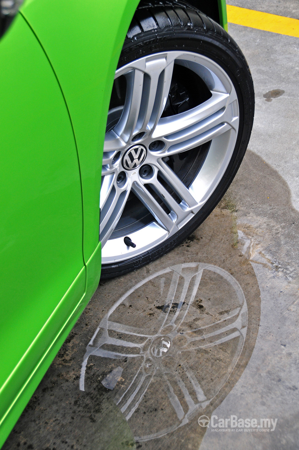 Volkswagen Scirocco R Mk3 (2012) Exterior