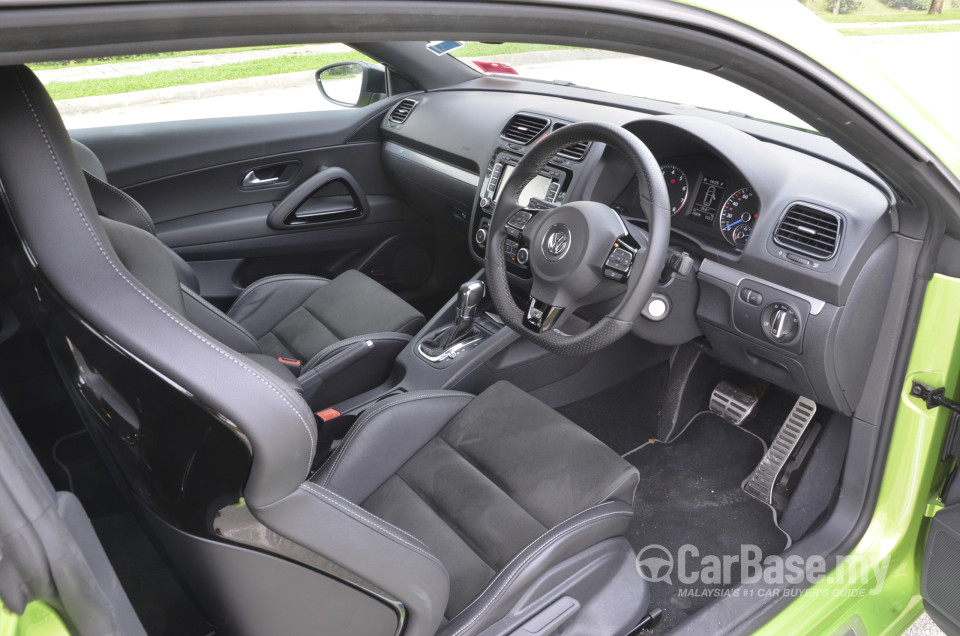Volkswagen Scirocco R Mk3 (2012) Interior