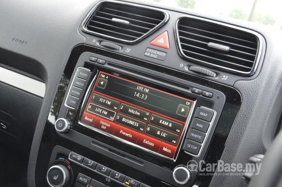 Volkswagen Scirocco R Mk3 (2012) Interior