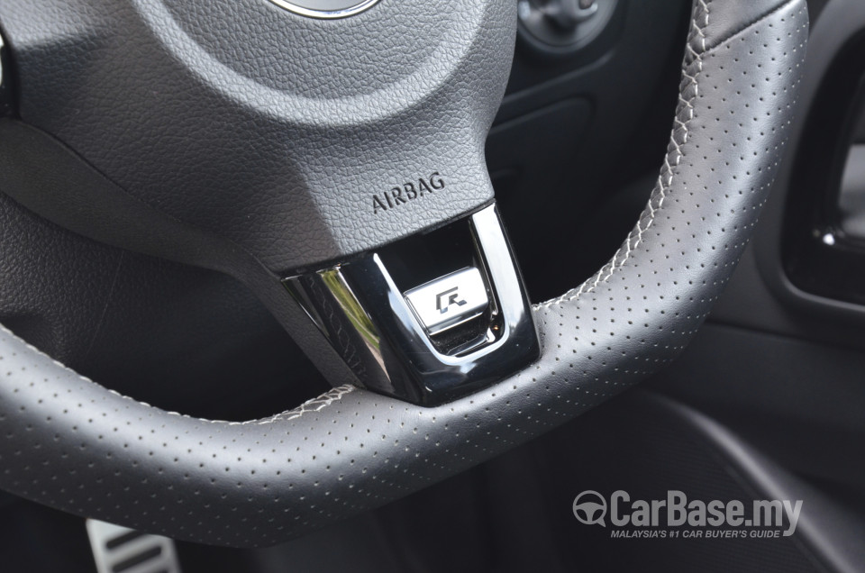 Volkswagen Scirocco R Mk3 (2012) Interior