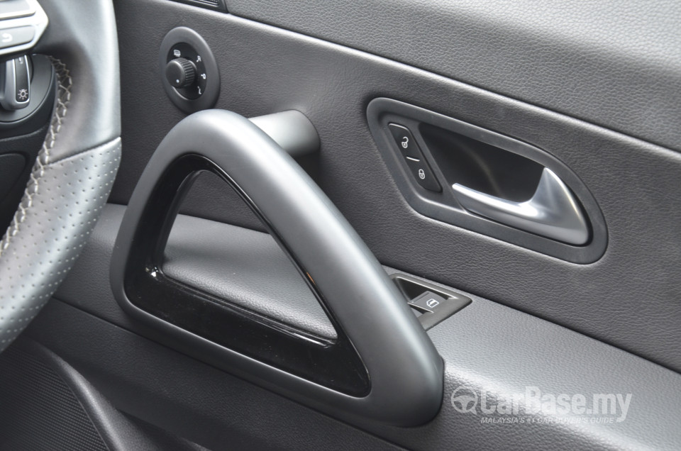 Volkswagen Scirocco R Mk3 (2012) Interior