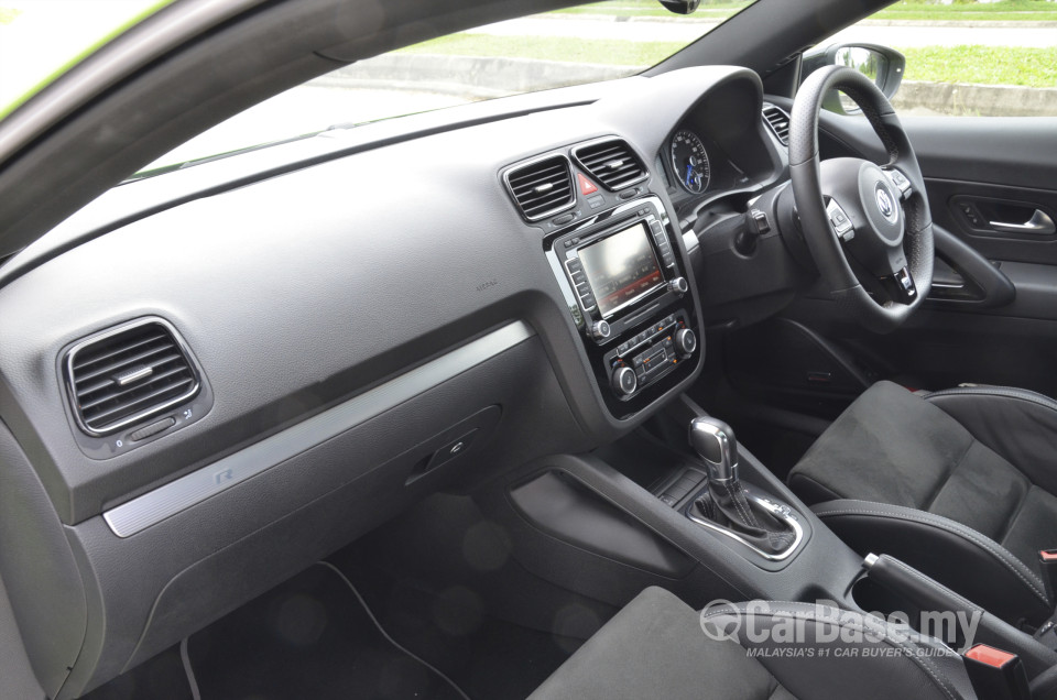 Volkswagen Scirocco R Mk3 (2012) Interior