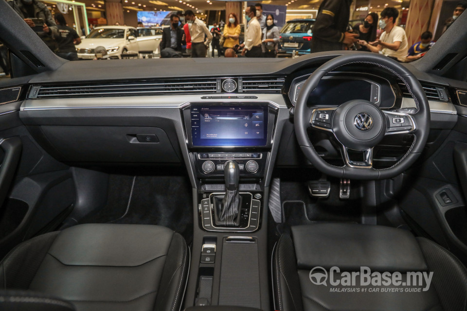 Volkswagen Arteon Mk1 (2020) Interior
