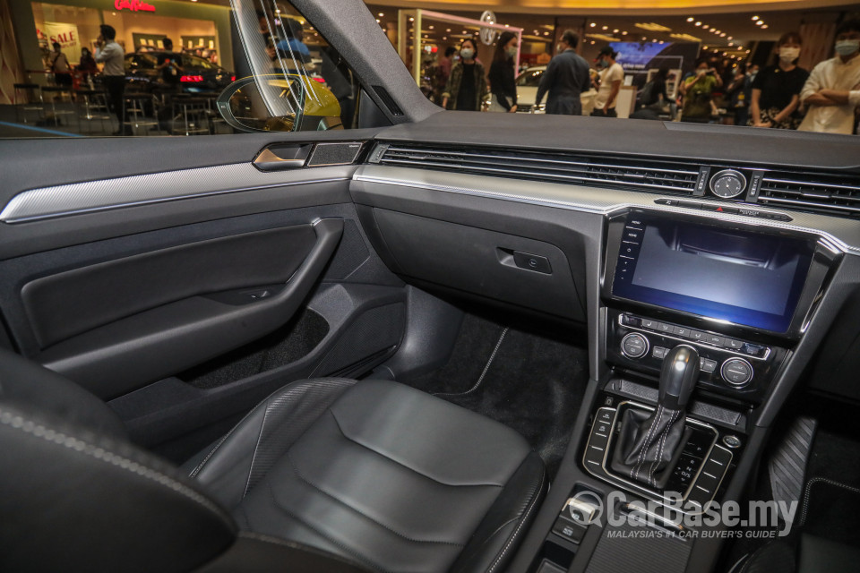 Volkswagen Arteon Mk1 (2020) Interior