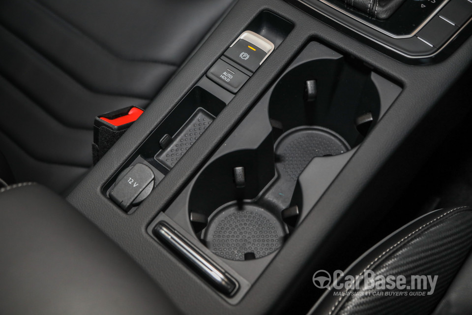 Volkswagen Arteon Mk1 (2020) Interior