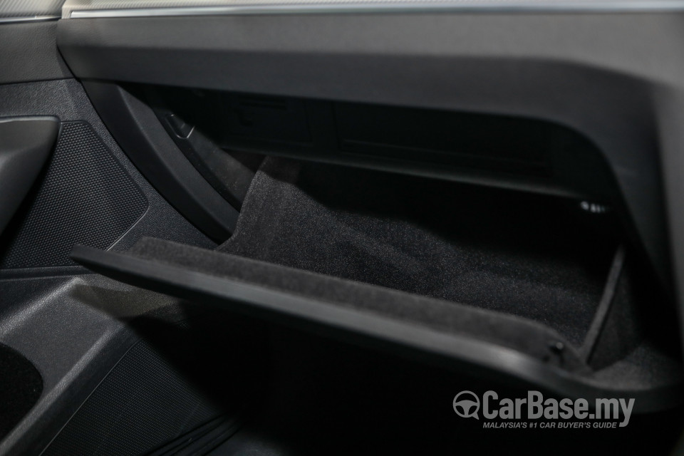 Volkswagen Arteon Mk1 (2020) Interior