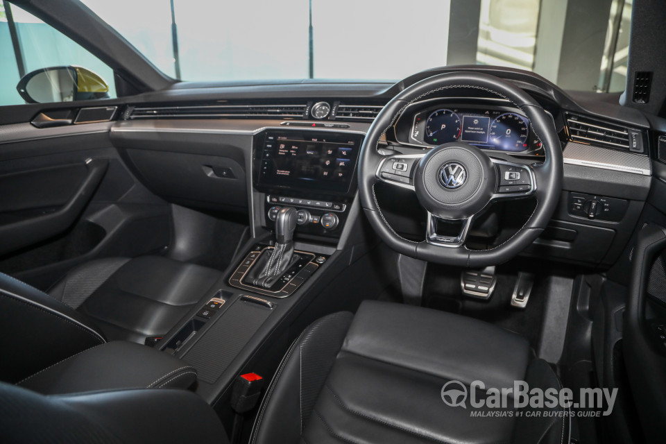 Volkswagen Arteon Mk1 (2020) Interior