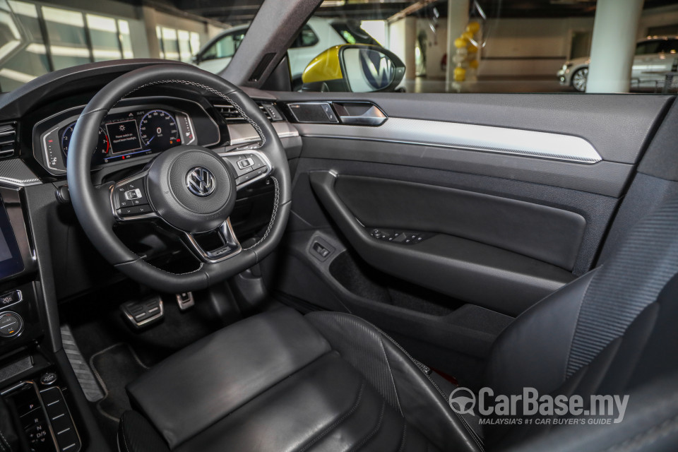 Volkswagen Arteon Mk1 (2020) Interior