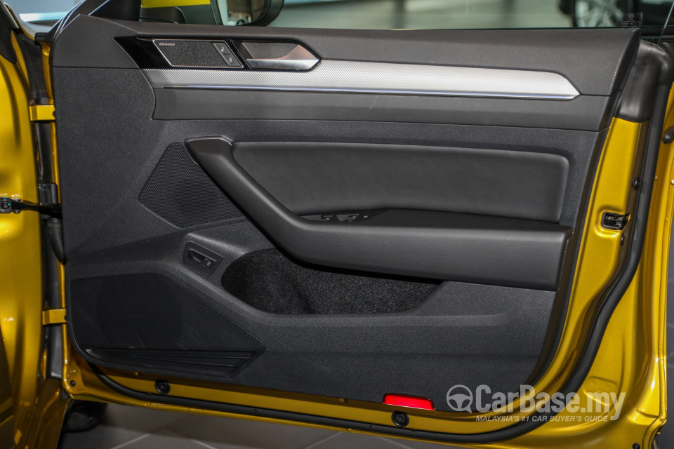 Volkswagen Arteon Mk1 (2020) Interior