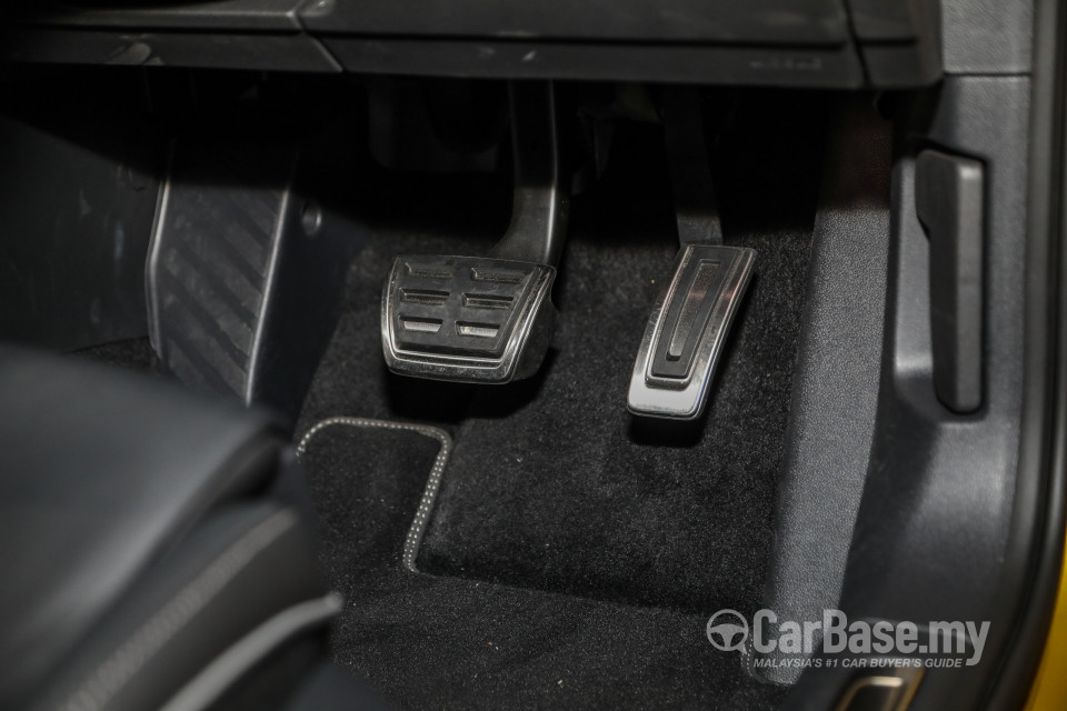 Volkswagen Arteon Mk1 (2020) Interior