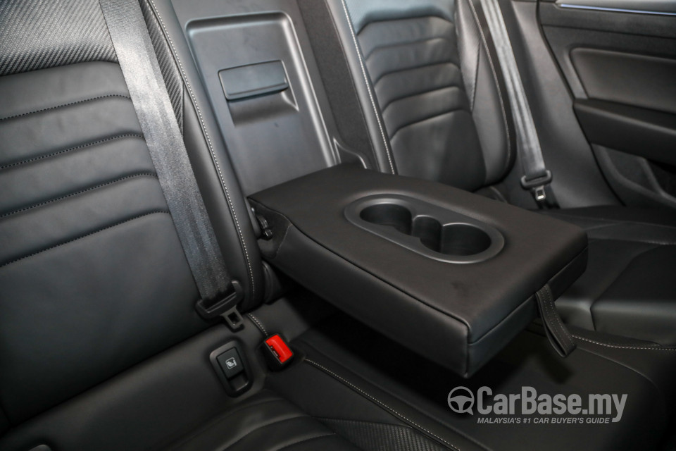 Volkswagen Arteon Mk1 (2020) Interior