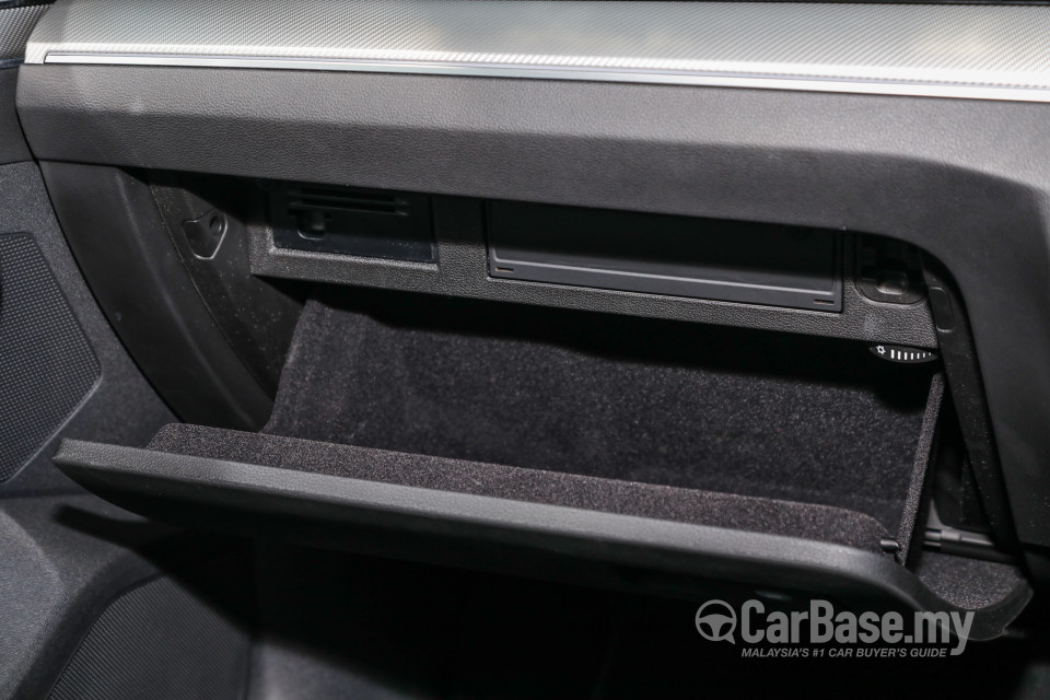 Volkswagen Arteon Mk1 (2020) Interior