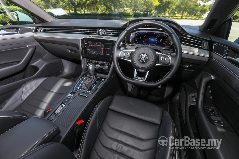 Volkswagen Arteon Mk1 (2020) Interior