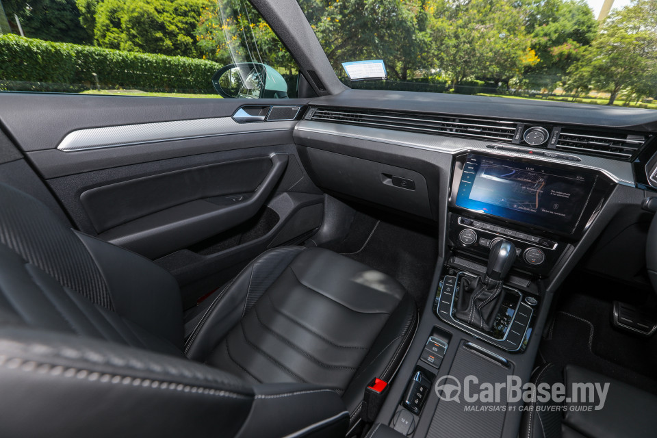 Volkswagen Arteon Mk1 (2020) Interior