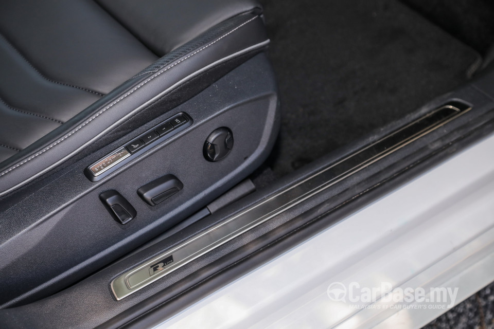 Volkswagen Arteon Mk1 (2020) Interior