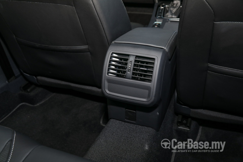 Volkswagen Arteon Mk1 (2020) Interior
