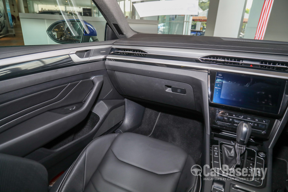 Volkswagen Arteon Mk1.5 (2021) Interior