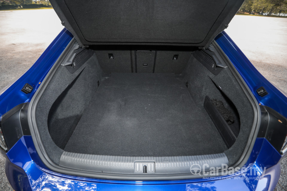 Volkswagen Arteon Mk1.5 (2021) Interior