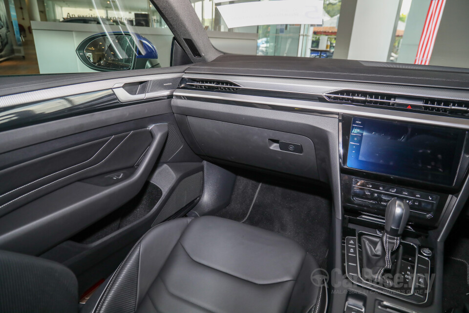 Volkswagen Arteon Mk1.5 (2021) Interior