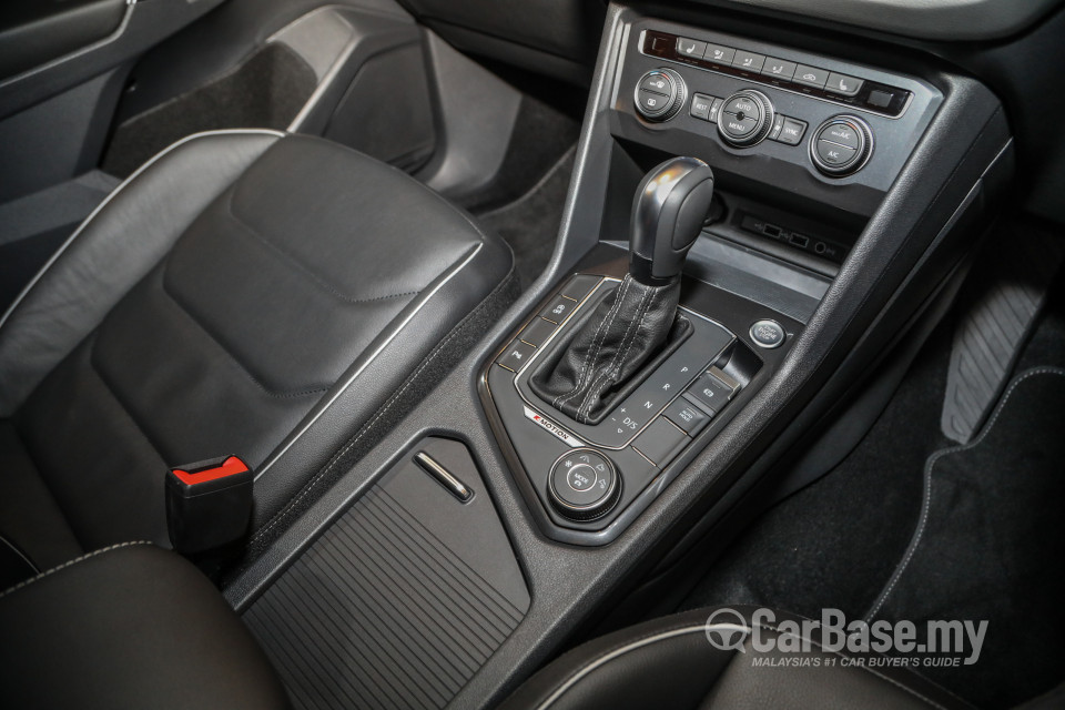 Volkswagen Tiguan Allspace Mk2 (2020) Interior
