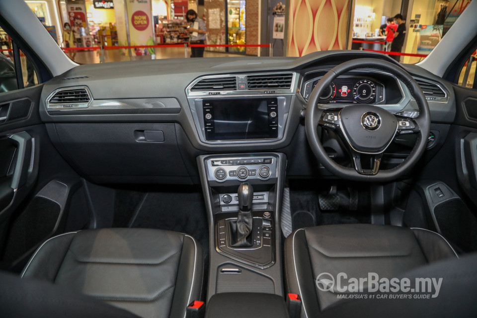 Volkswagen Tiguan Allspace Mk2 (2020) Interior