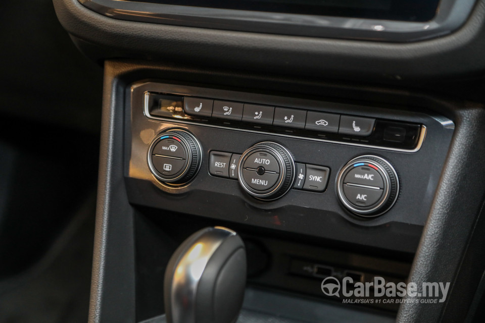 Volkswagen Tiguan Allspace Mk2 (2020) Interior
