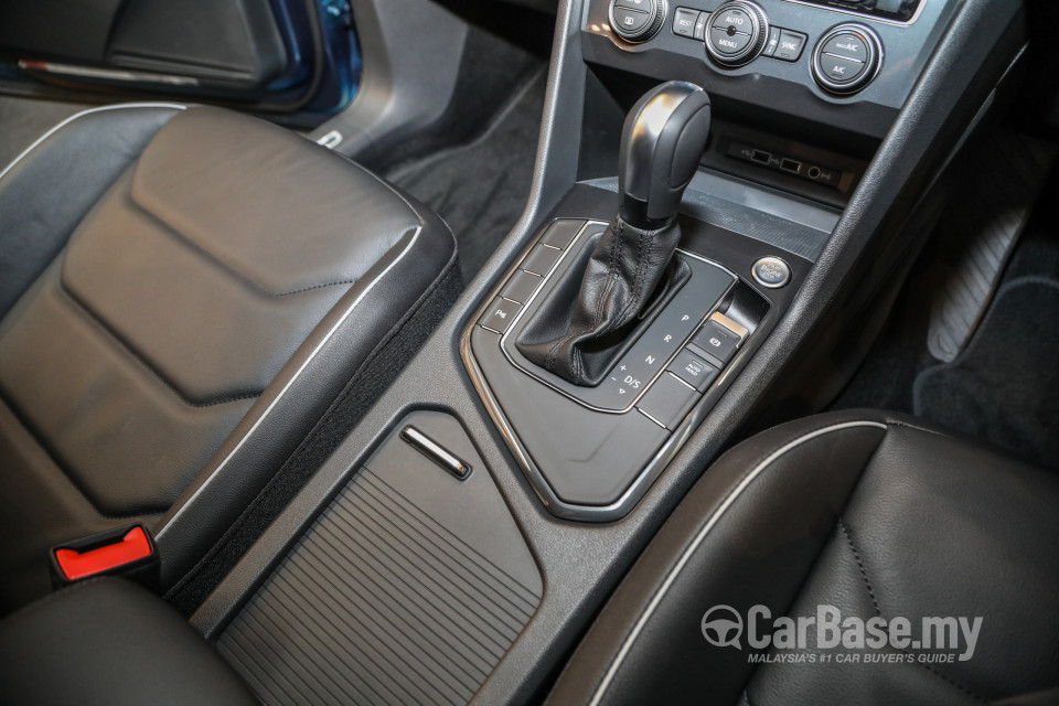 Volkswagen Tiguan Allspace Mk2 (2020) Interior