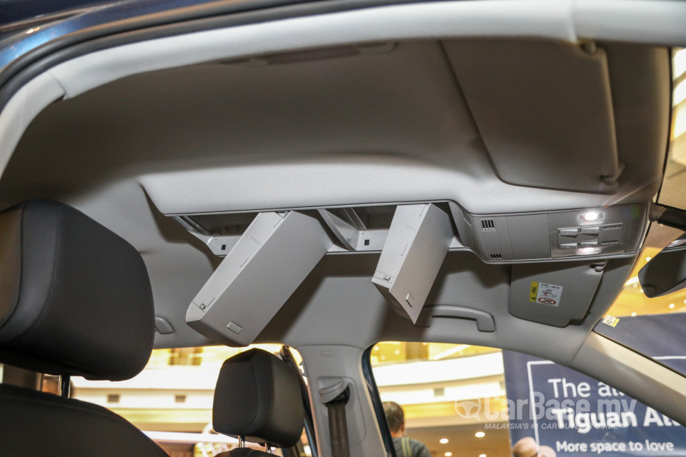 Volkswagen Tiguan Allspace Mk2 (2020) Interior
