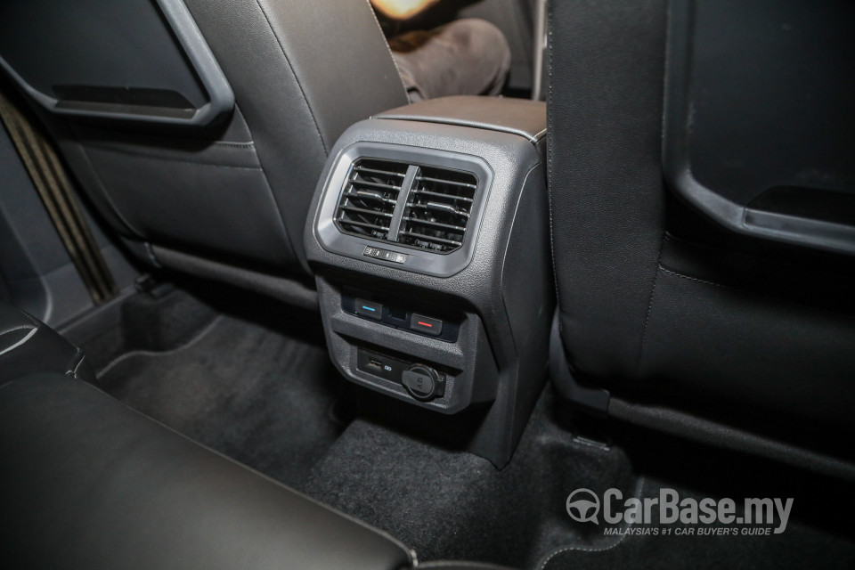 Volkswagen Tiguan Allspace Mk2 (2020) Interior