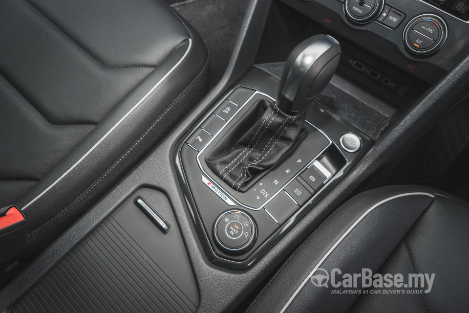Volkswagen Tiguan Allspace Mk2 (2020) Interior