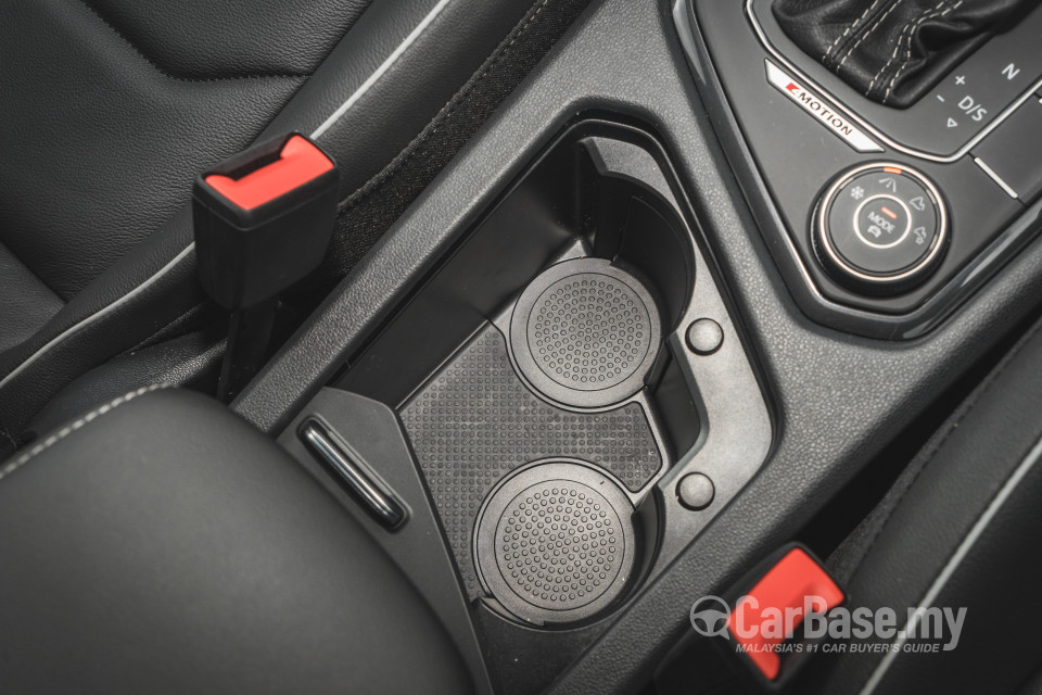 Volkswagen Tiguan Allspace Mk2 (2020) Interior