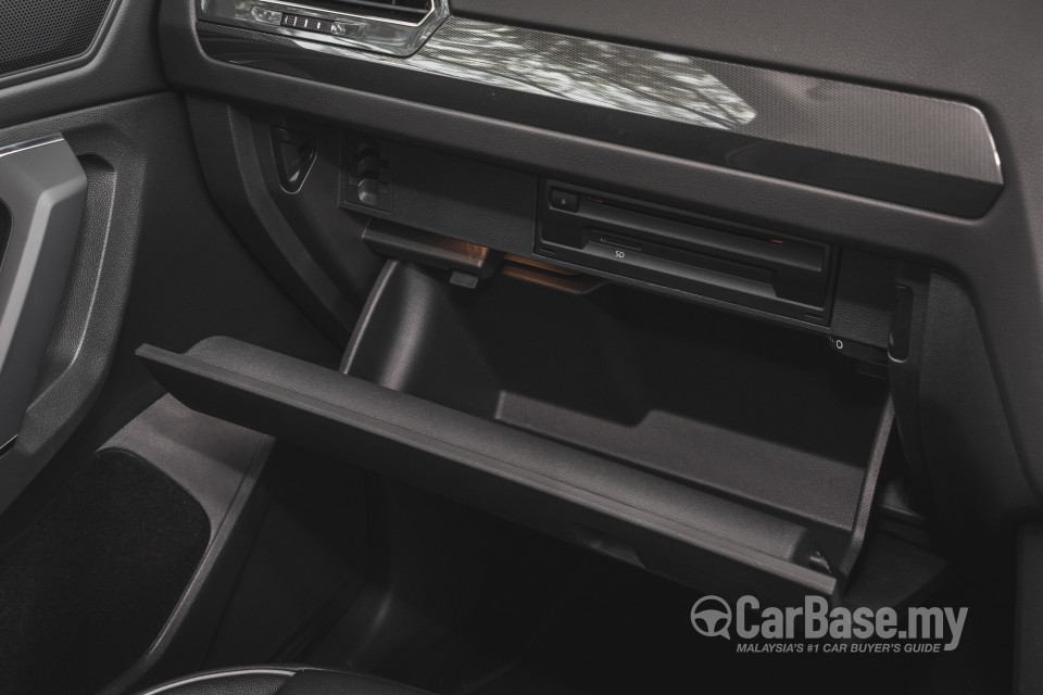 Volkswagen Tiguan Allspace Mk2 (2020) Interior