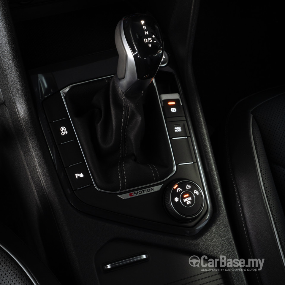Volkswagen Tiguan Allspace Mk2 Facelift (2022) Interior