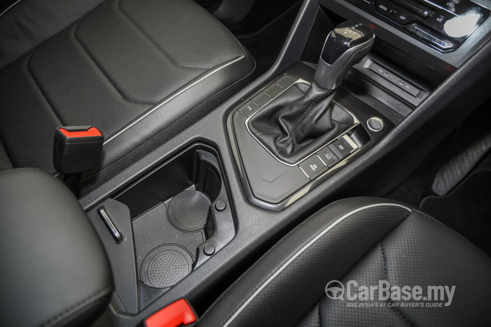 Volkswagen Tiguan Allspace Mk2 Facelift (2022) Interior